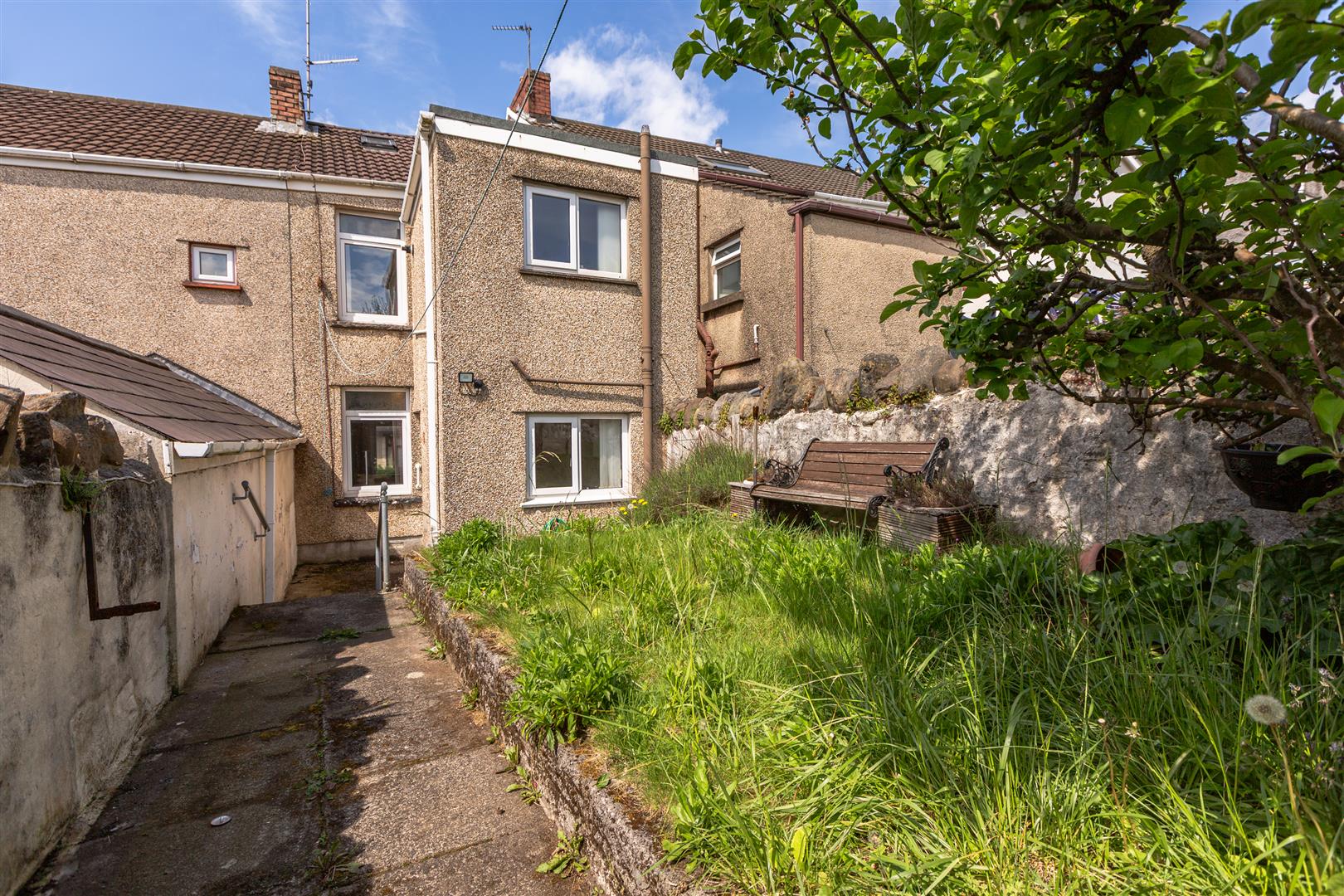 Sebastopol Street, St. Thomas, Swansea, SA1 8BL